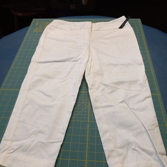 NWT Worthington Modern Fit Capri - Picture 1 of 4